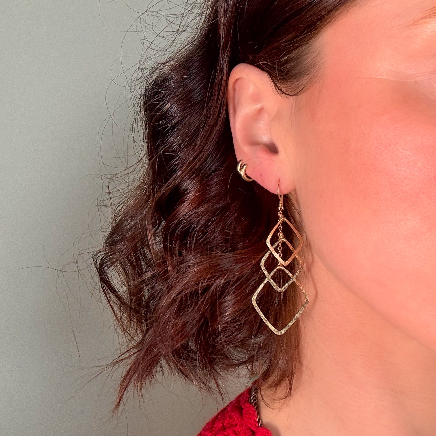 Dancing Diamond Shape Earrings