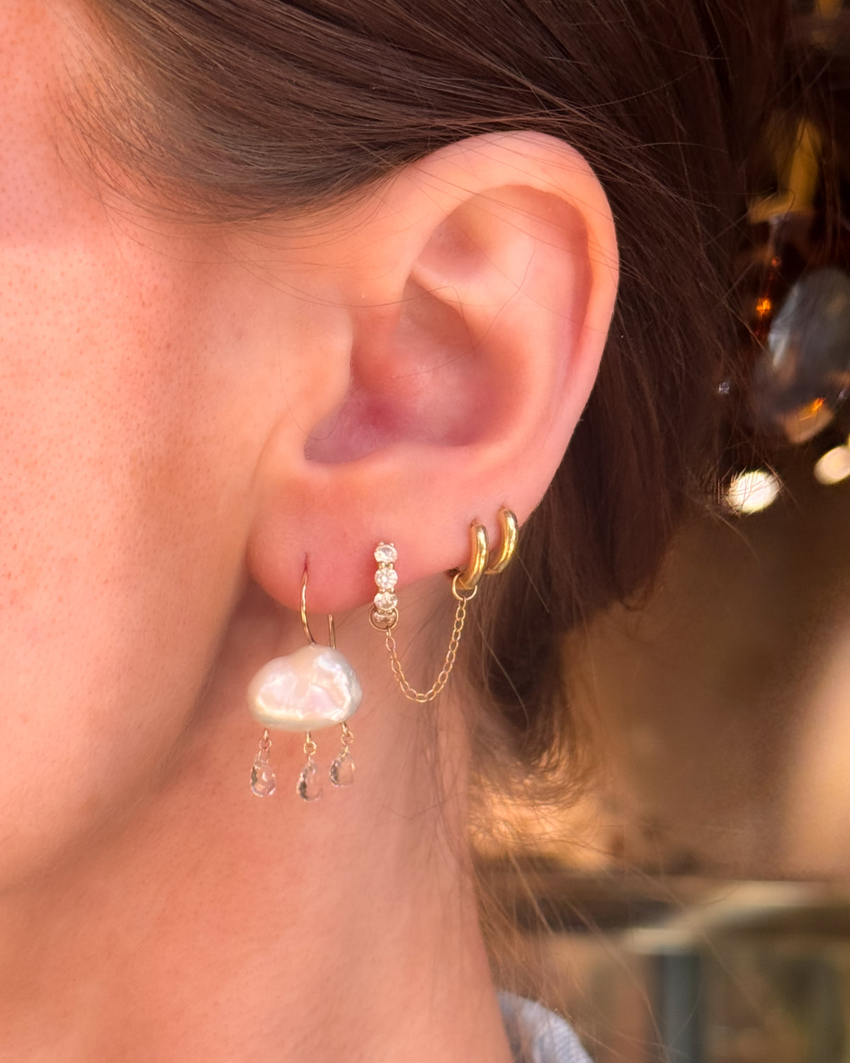 Rainy May Day Pearl Earrings