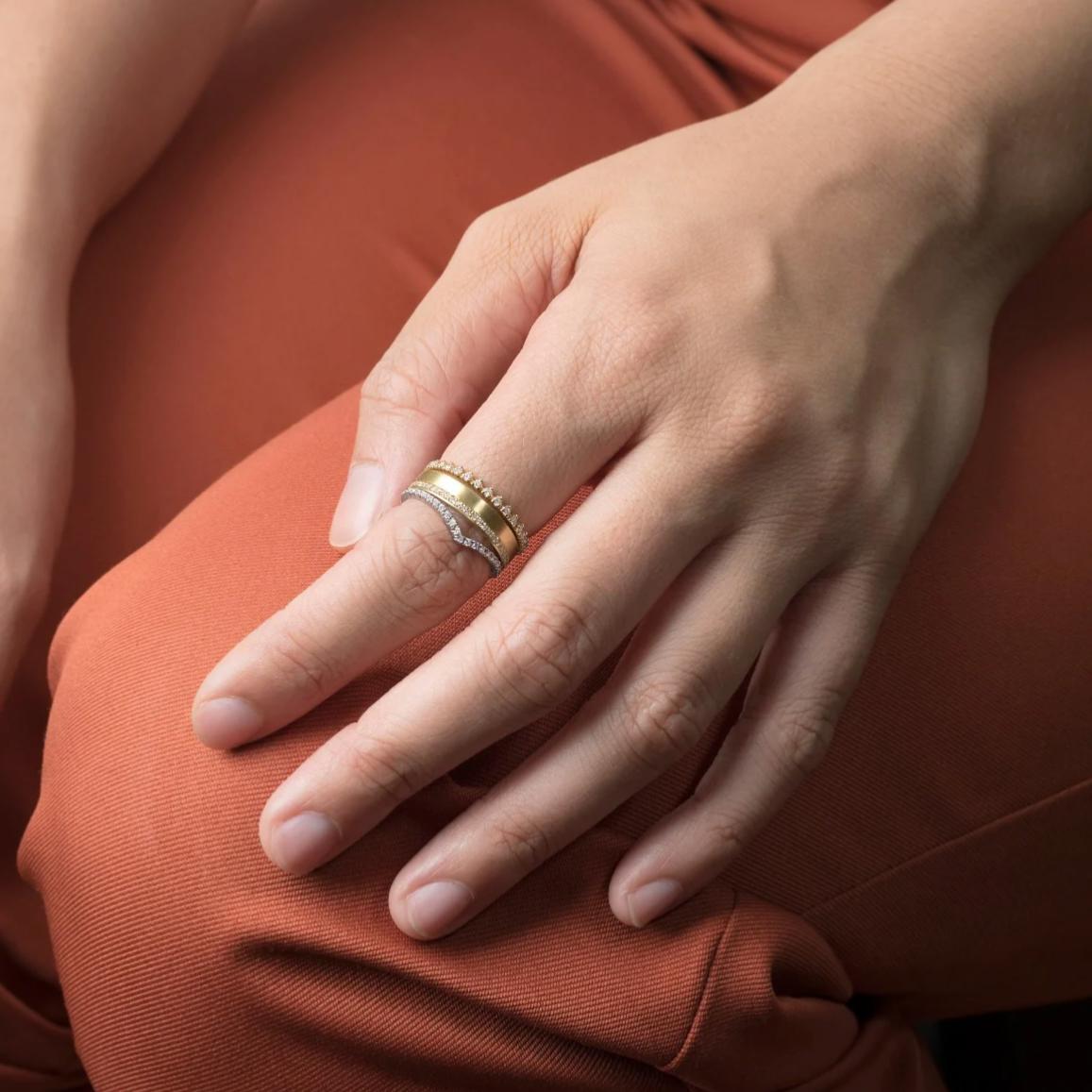 Marlana Peak Diamond Band-ILA