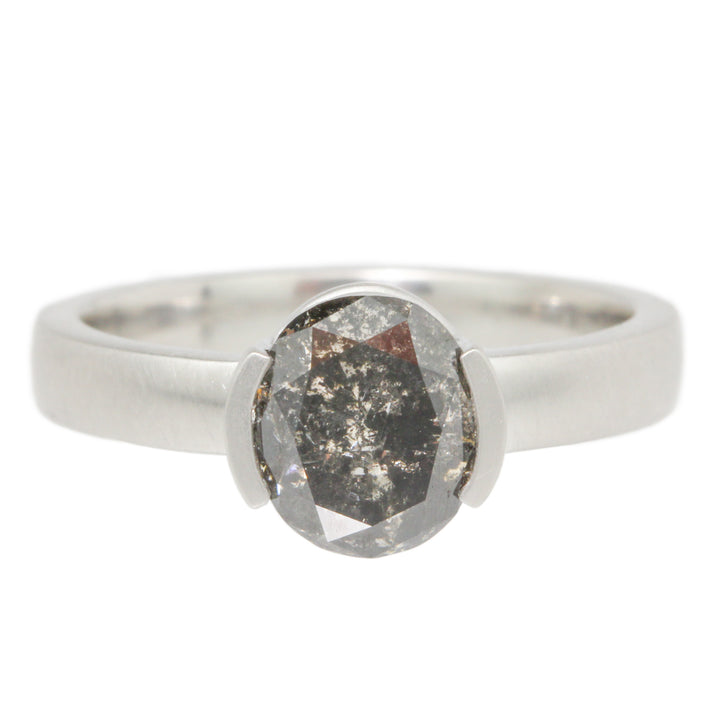 Black Diamond Bracket Ring