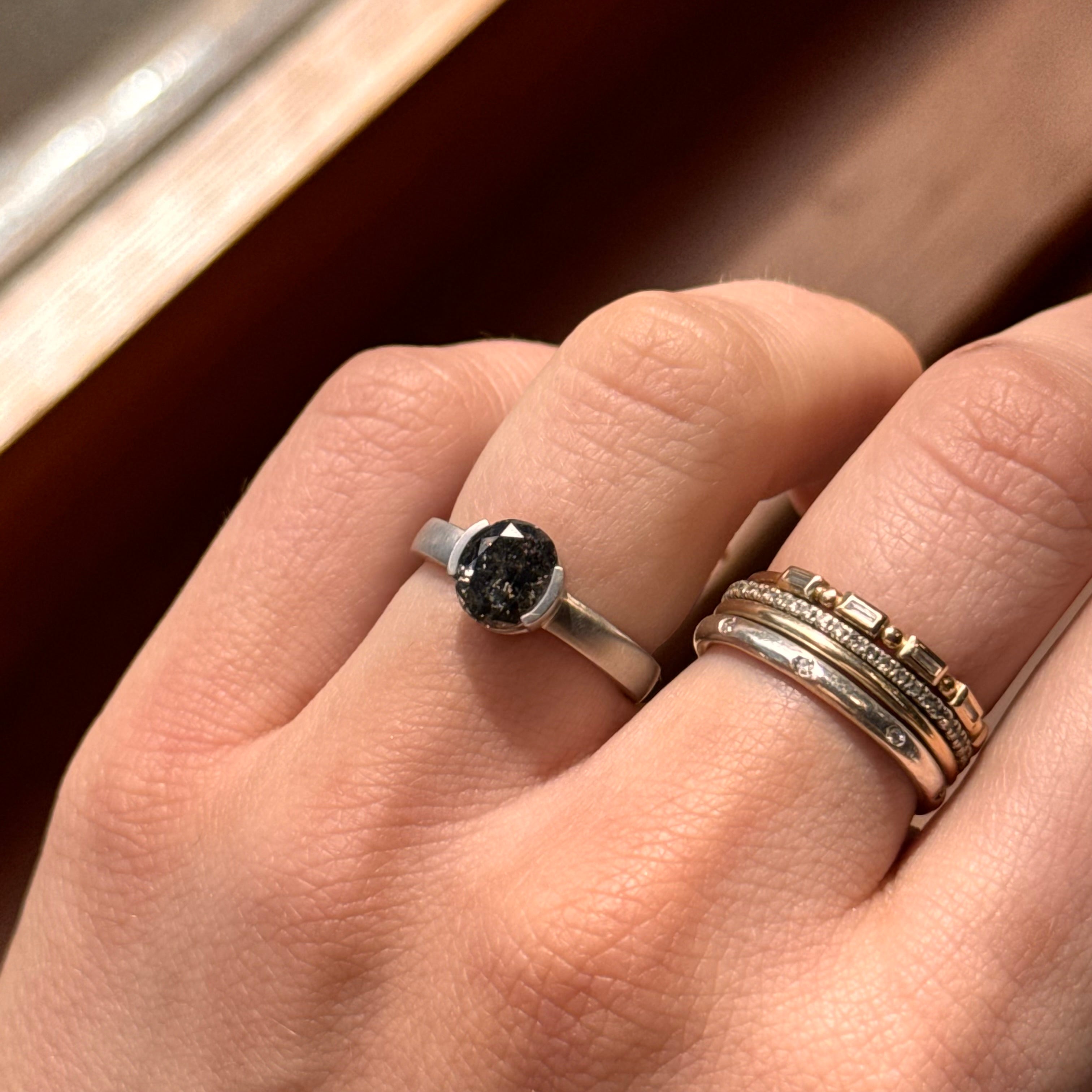 Black Diamond Bracket Ring