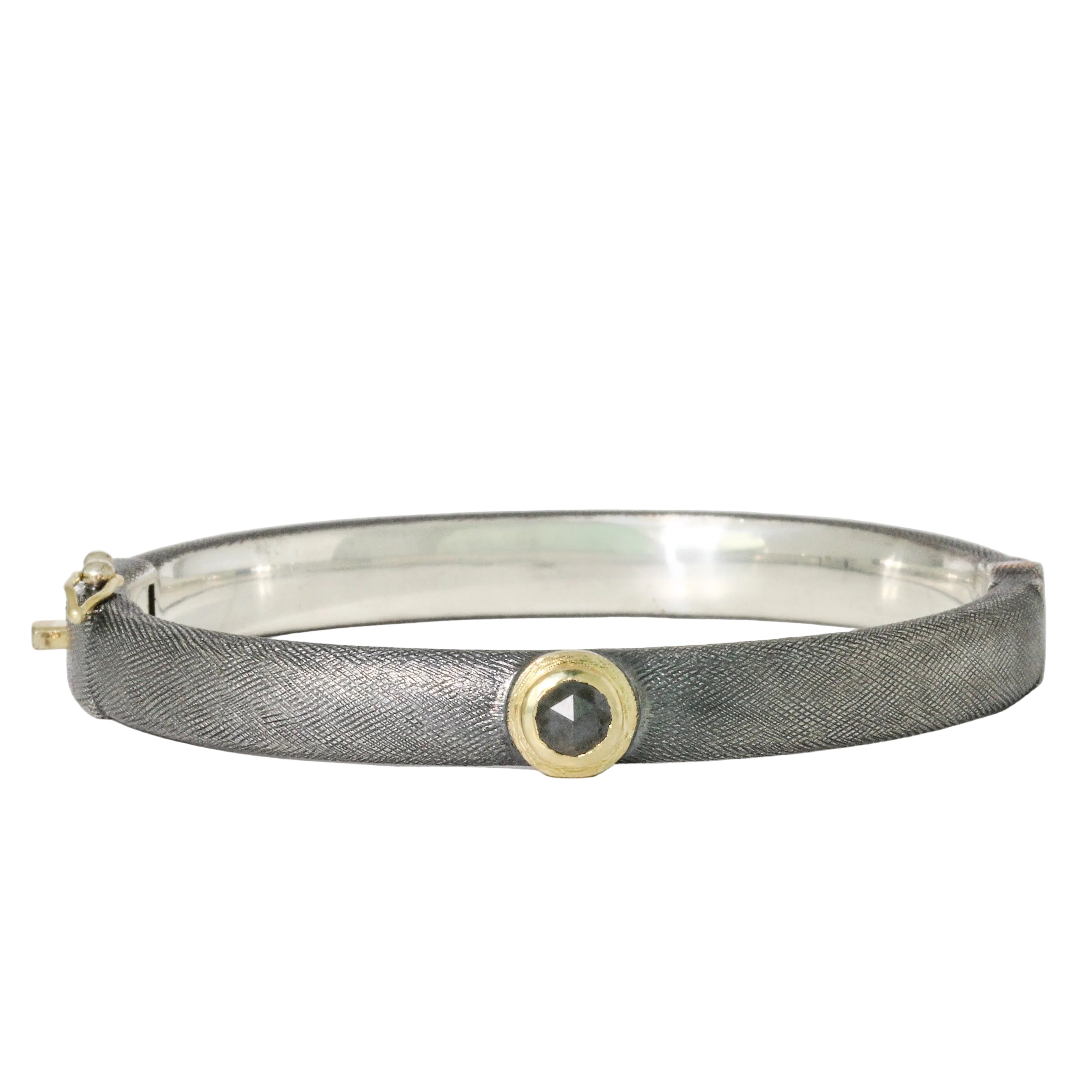 Gypsy-8mm-rounded-black-diamond-bracelet