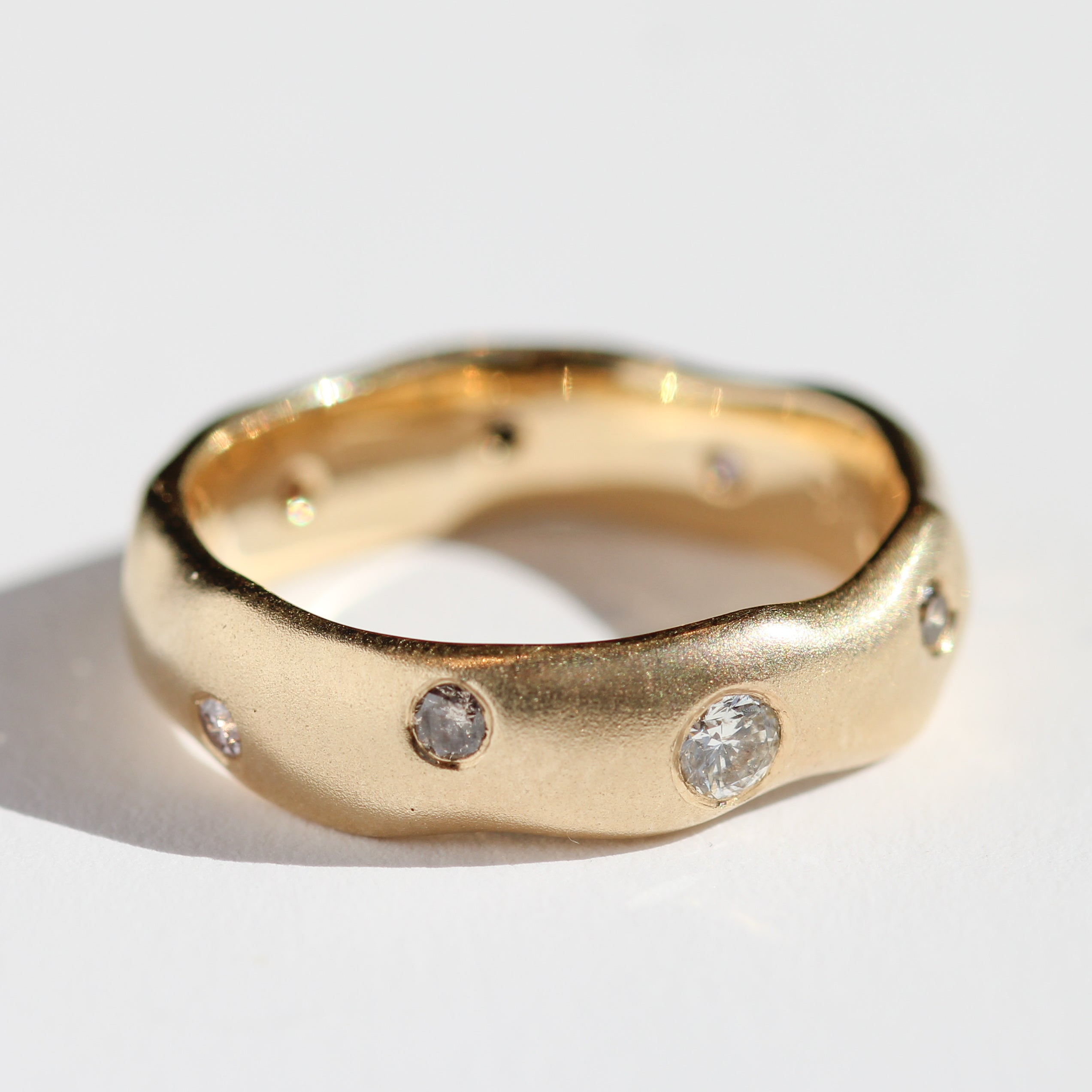 Groovy Band with Scattered Diamonds