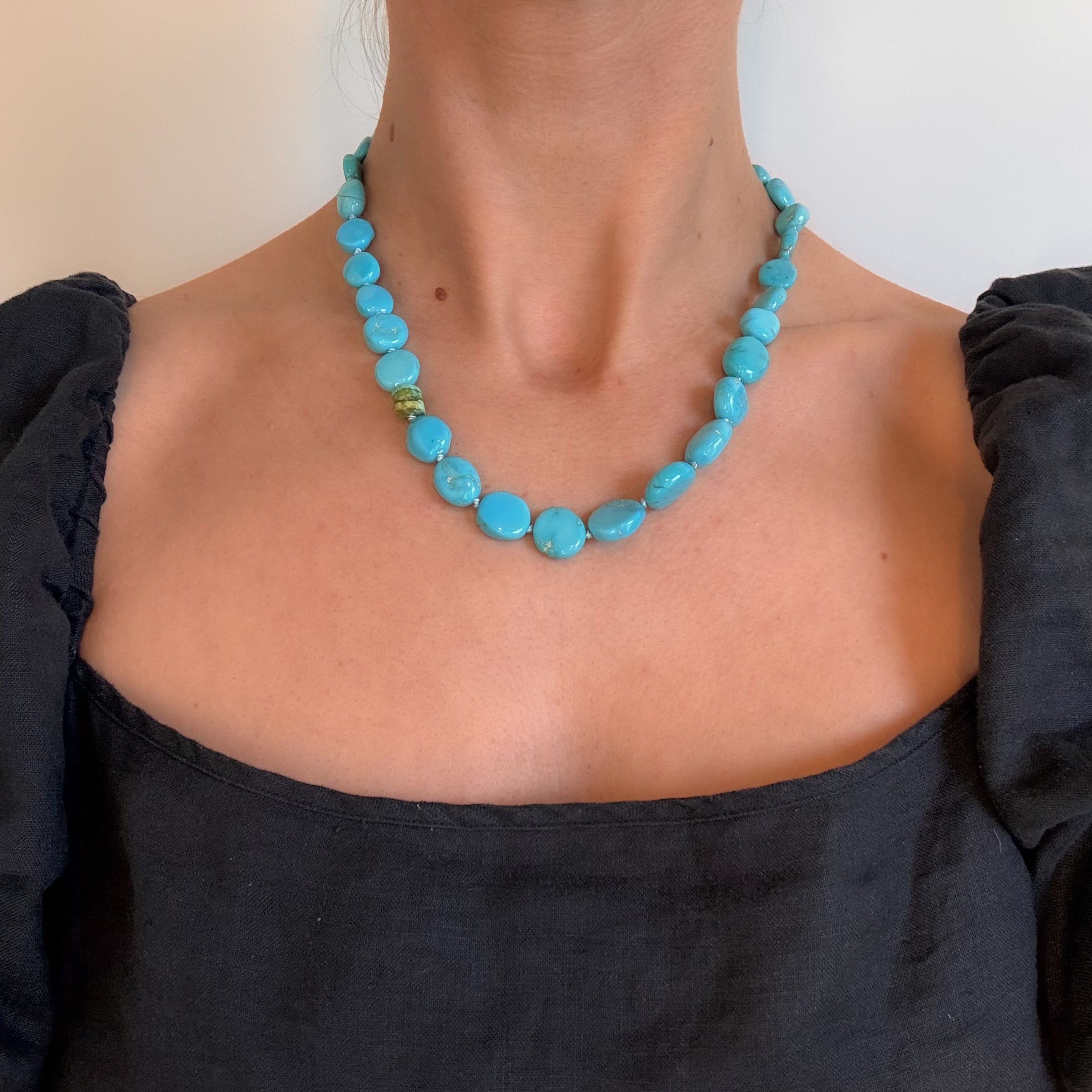 Bright Turquoise Strand Necklace