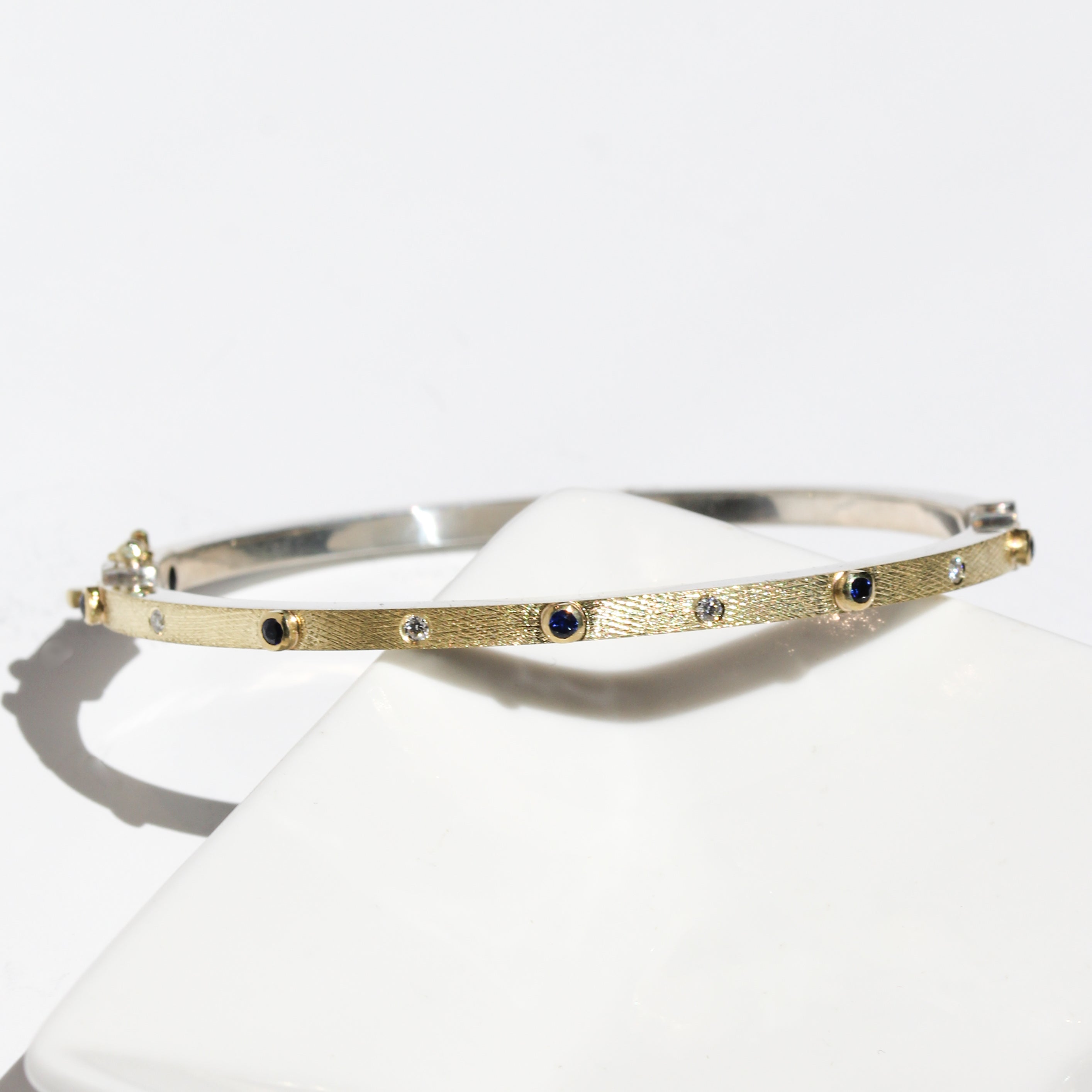 Rene-escobarJunia-25mm-Sapphire-White-Diamond-Bracelet