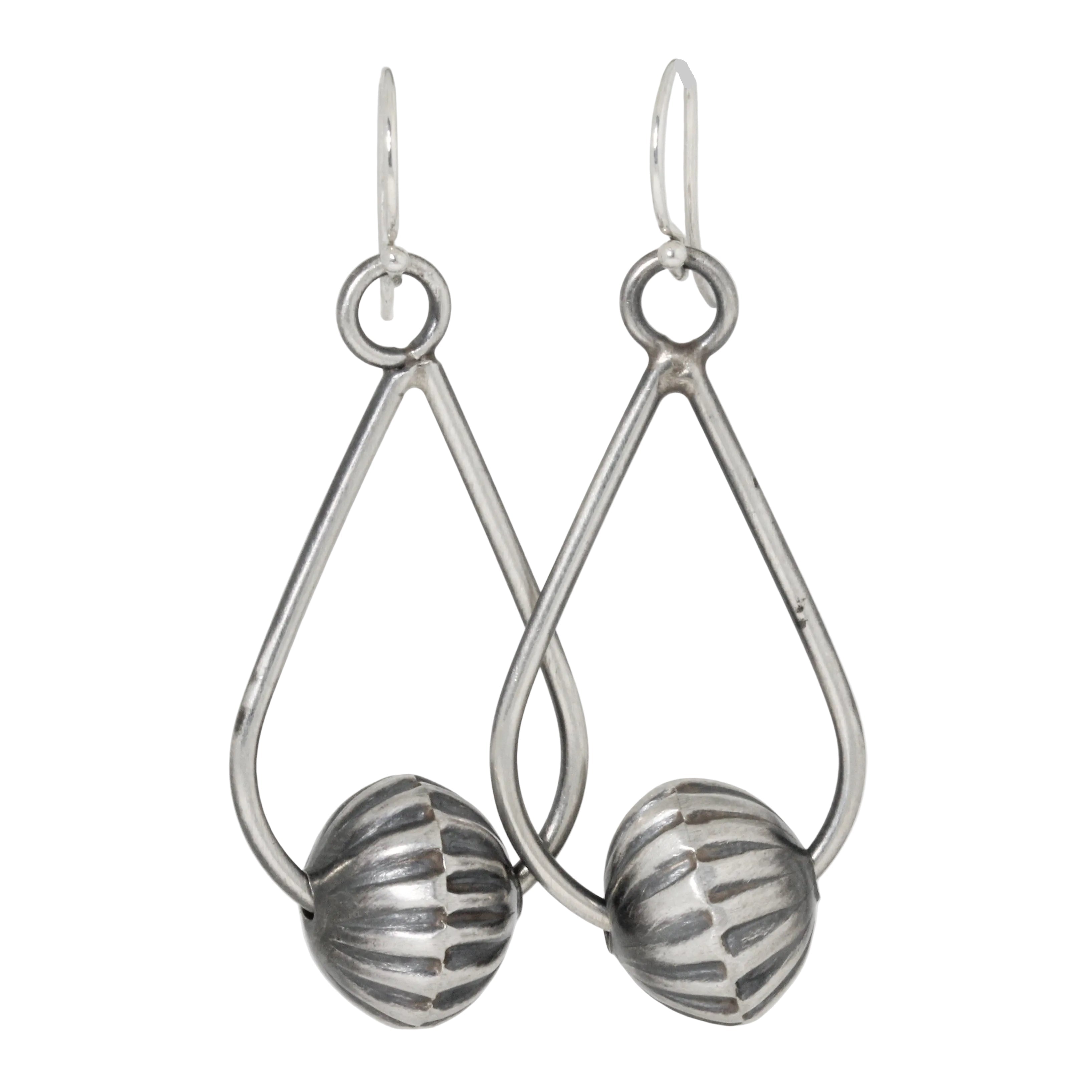Fluted Navajo Pearl Earrings by Preston Haley-Southwest